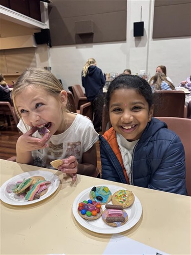 Cookie-Decorating-Nhill-2.jpg