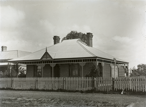 Site 12 Ernest pearce house.png